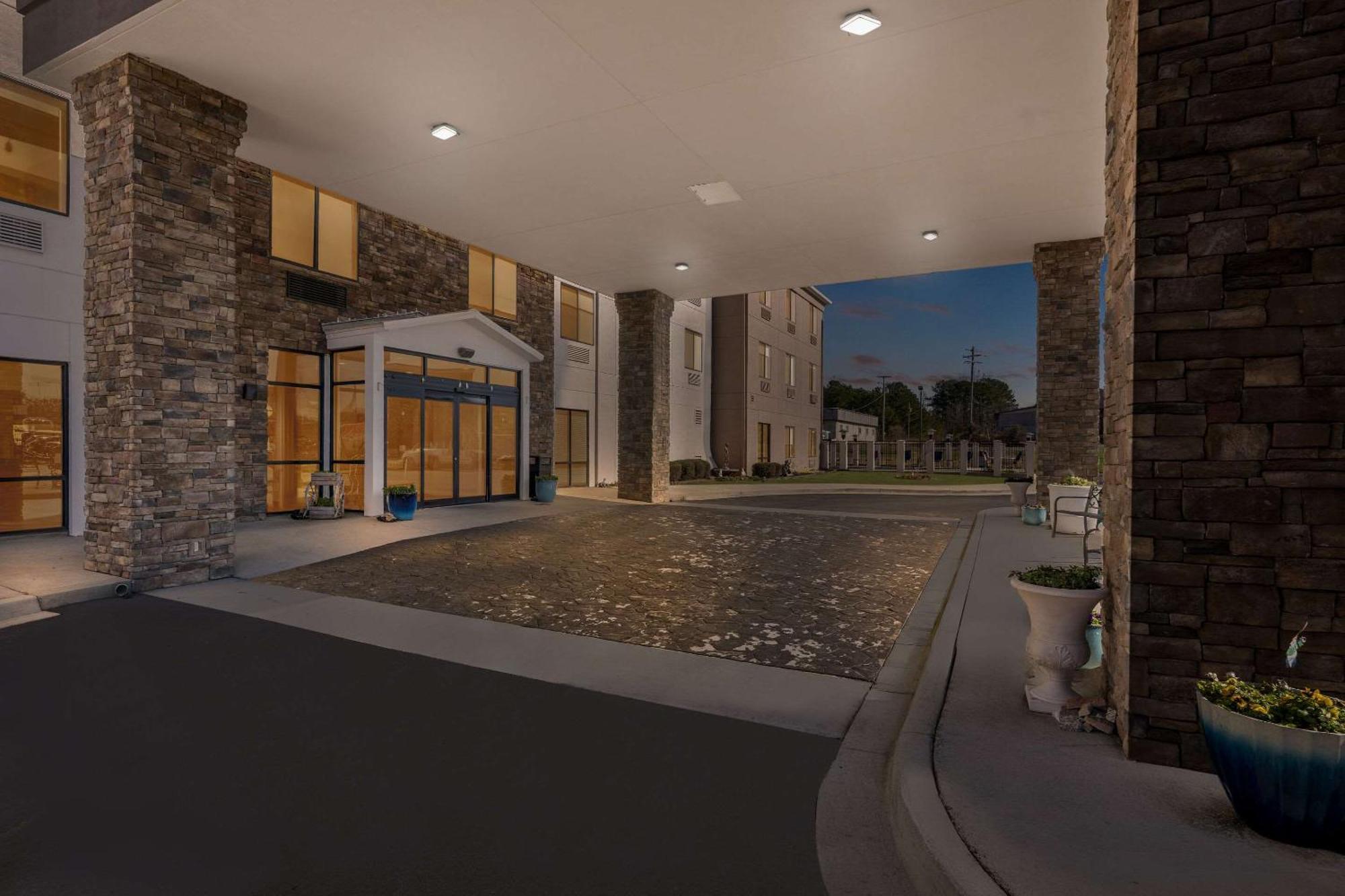 Comfort Suites Cullman I-65 Exit 310 Eksteriør bilde